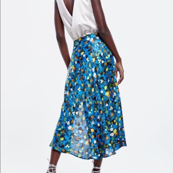 Zara Skirts Zara Blue Satin Floral Skirt Poshmark